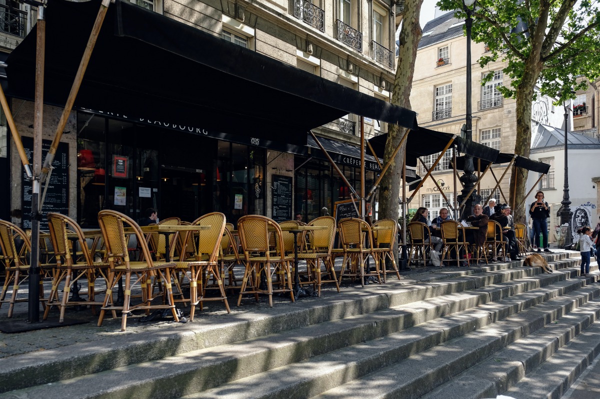 MEGJELENTEK A TERASZNYITÁS RÉSZLETEI