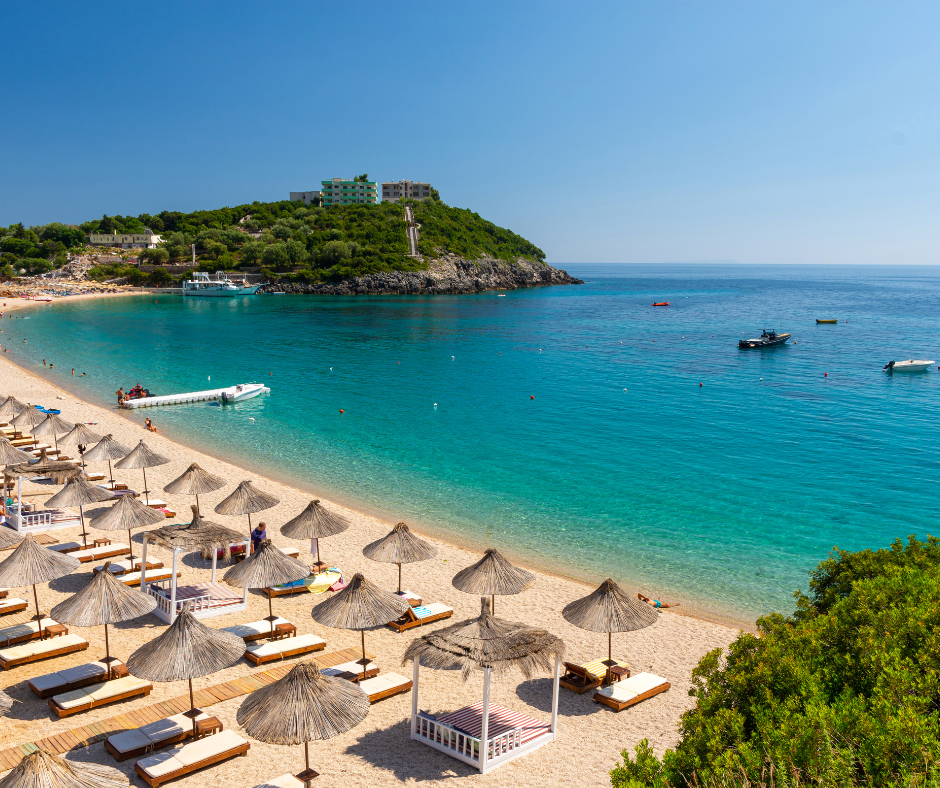 Albánia 2026 nyaralás: olcsó tengerparti tippek magyar utazóknak